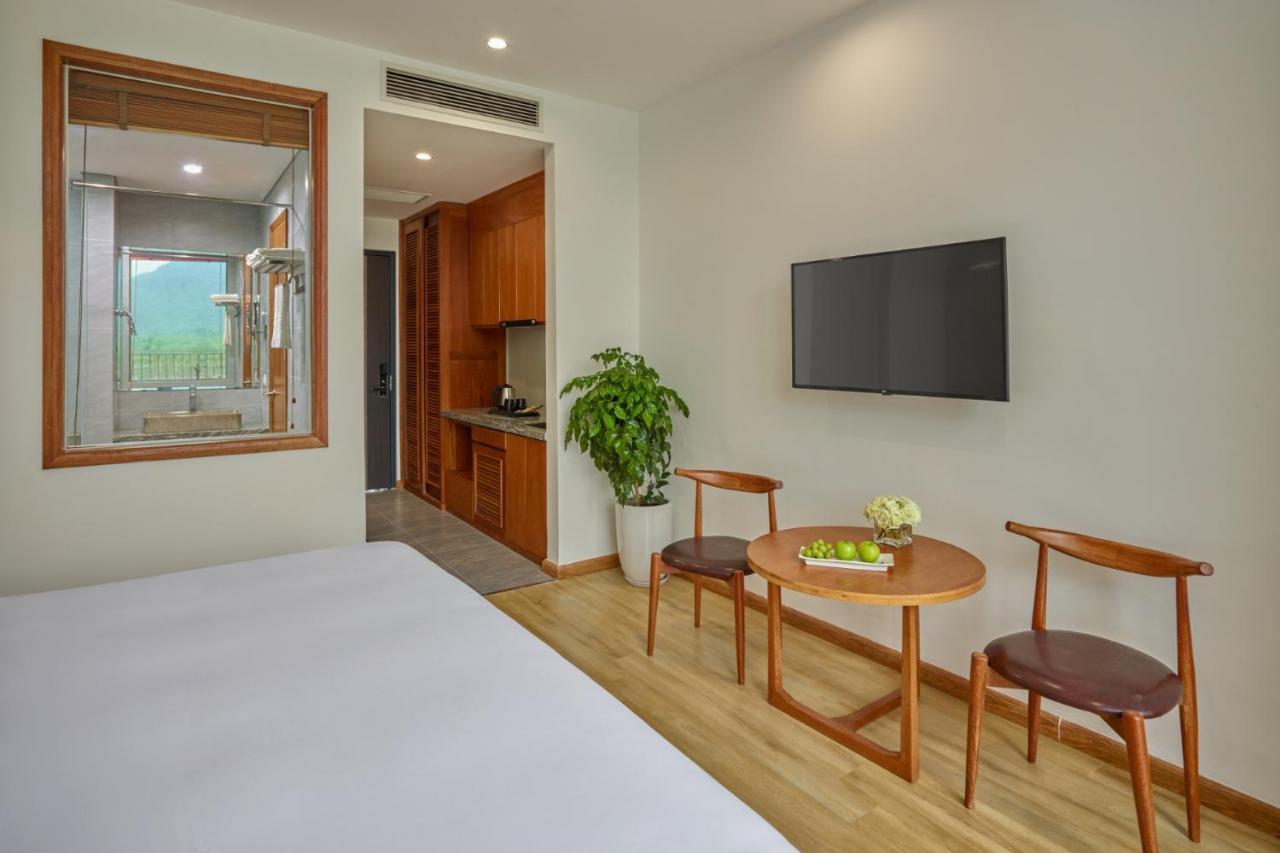Wyndham Grand Vedana Ninh Binh Resort Exterior photo